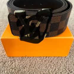 Lv Designer Belt 