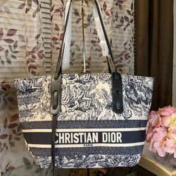 Tote Large