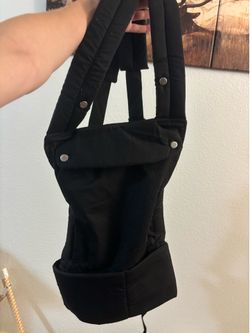 Baby carrier