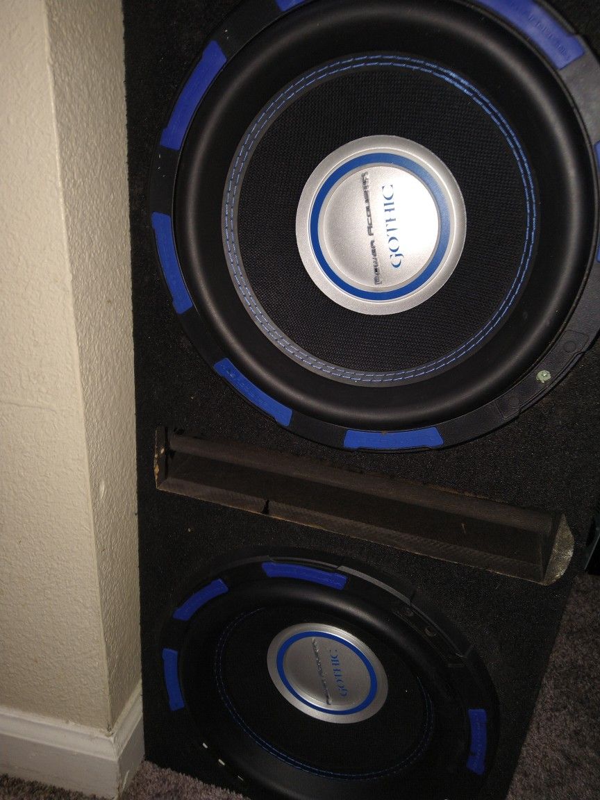 2 Power Acoustik 12's 2,500W Max With box