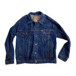 Levi Strauss Signature Denim Jean Jacket Trucker Jacket Mens Size L Dark Wash  100% cotton  23” across underarms  24.5” shoulder to bottom  23.5” shou