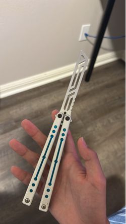 Nautilus v2 Butterfly knife