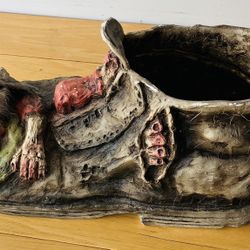 Christmas Troll Show, 13” LongX6” Wide.