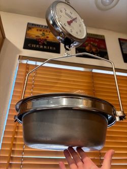Hanging Kitchen Scale with Stainless Bowl