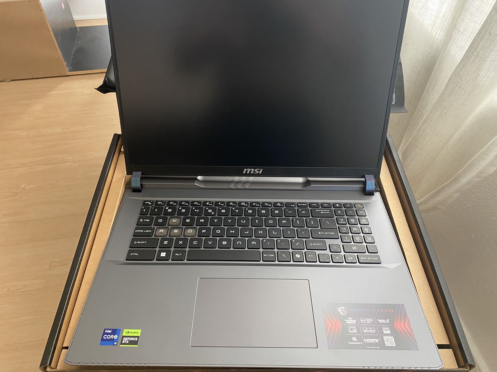 BRAND NEW 17 Inch MSI VECTOR LAPTOP