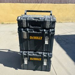 Dewalt Rolling Tool Set