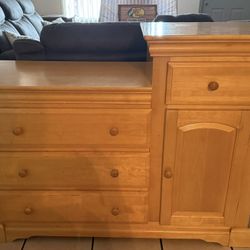 Free Dresser Drawer 