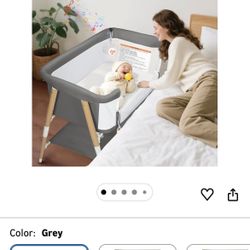 Brand New : 3 in 1 Bedside Bassinet Sleeper for Newborn