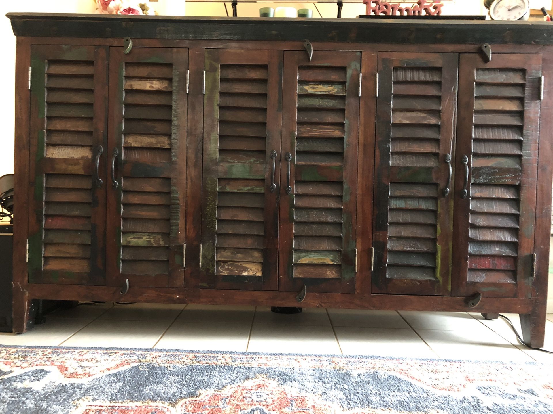 Buffet Cabinet