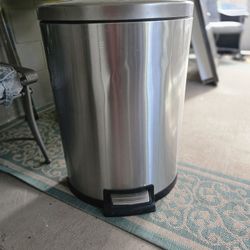 Stainless Steel Foot Pedal Teach Can