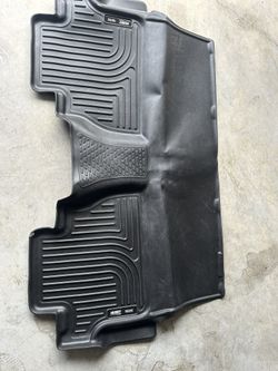 2gen Tundra 07-21 Crewmax Rear Husky Floor mat