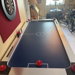 Air Hockey Table