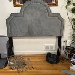 FREE headboard 