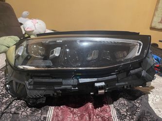 2021–2025 Mercedes-Benz S-Class W223 S500 RIGHT LED Headlight OEM