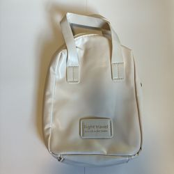 Light Traveling Bag