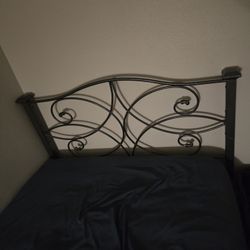 Metal Bedframe With Mattress