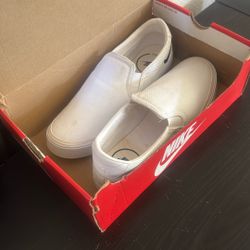Nike Slip One Brand New