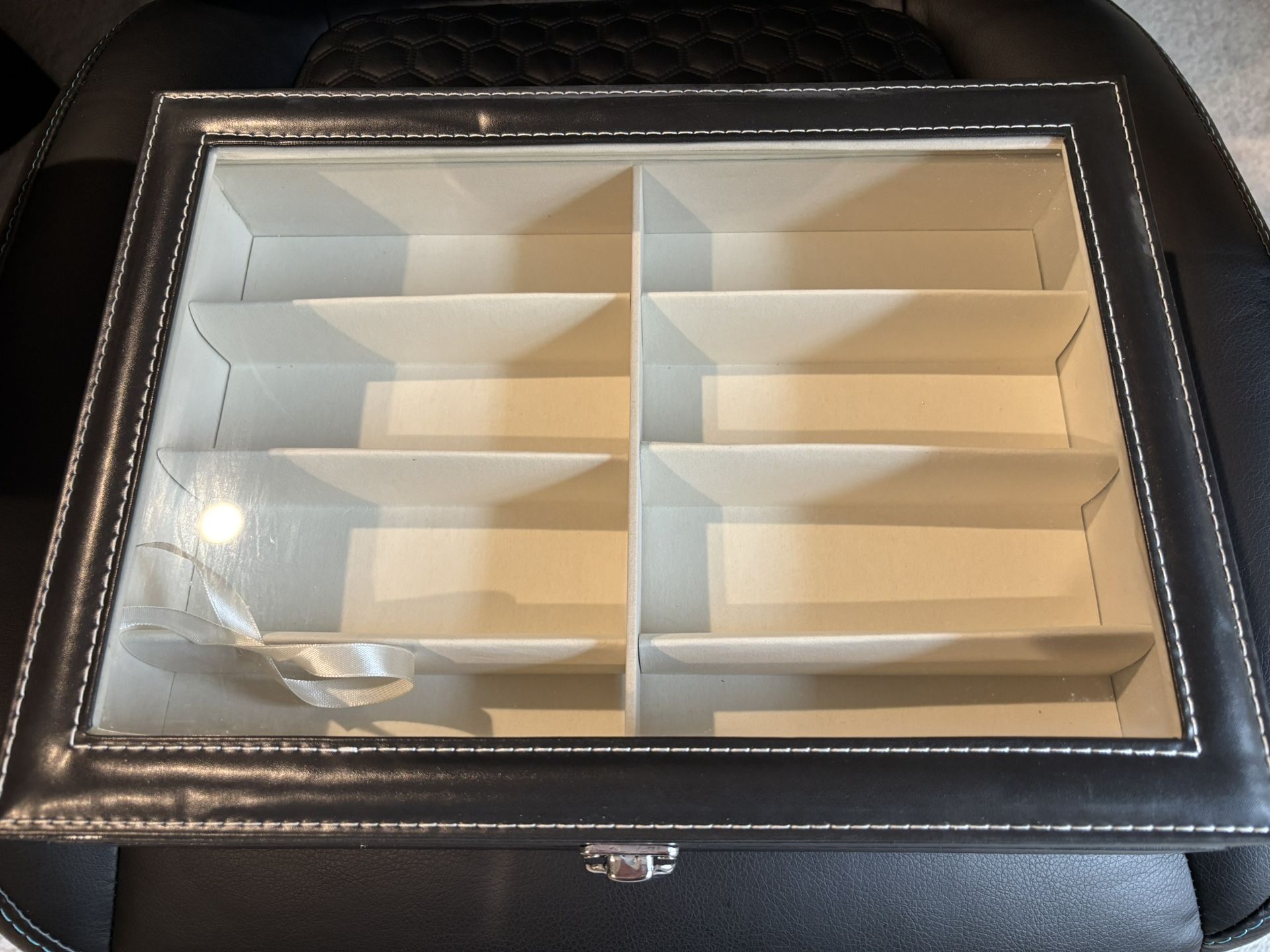 Sunglasses Organizer