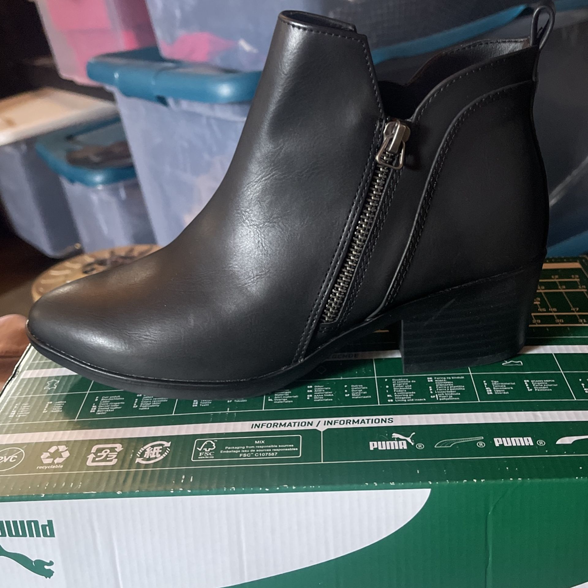 New Womens Boots Size 7