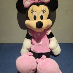 Minnie Mouse 20'  Plush