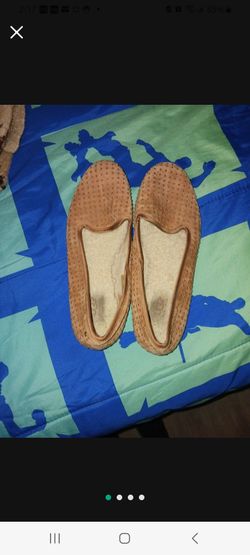Ugg Flats Size 8.5