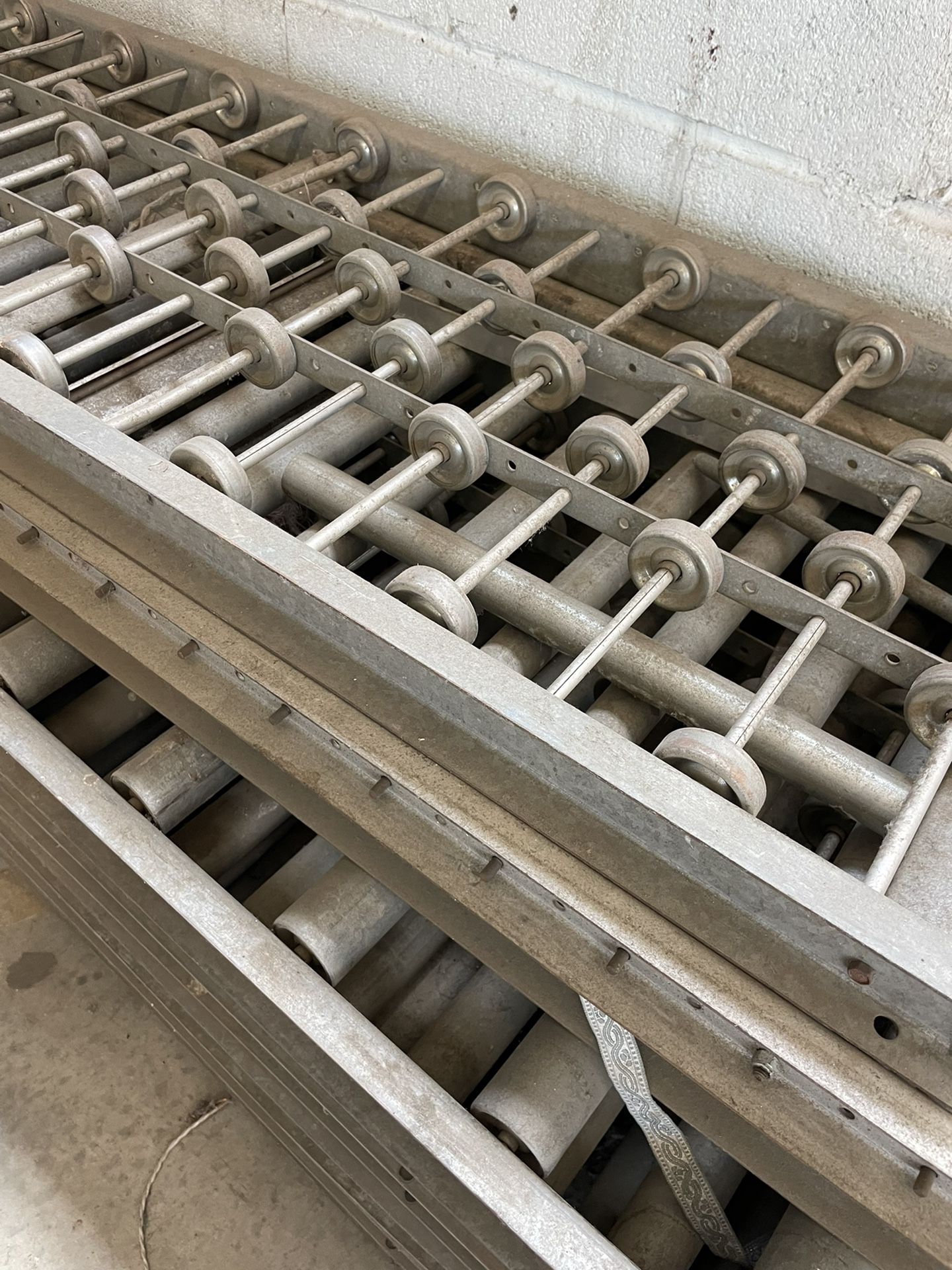 Rapid-Roller Conveyor Belt (Rapistan Brand)