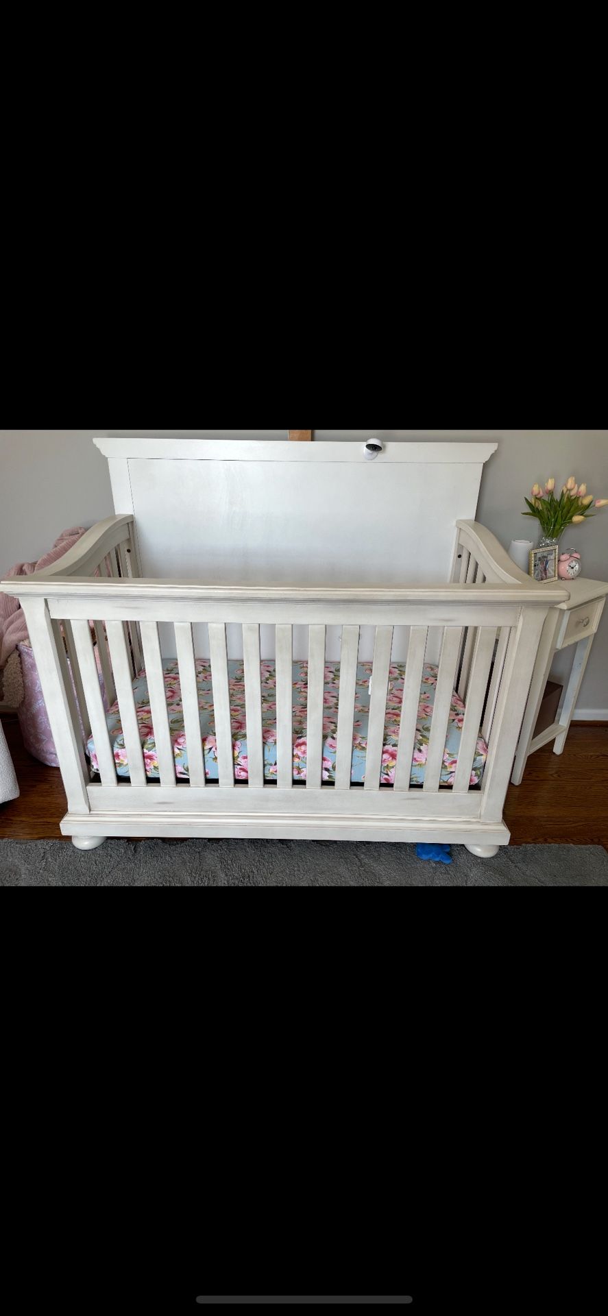 Convertible Crib