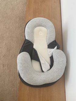 Baby cushion lounger