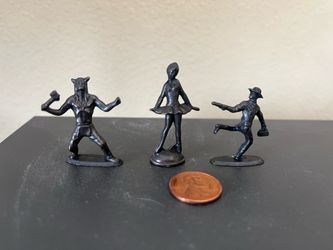 Vintage 1970-80's Kinder Surprise Metal Diecast Toys 1 3/4" tall Set 3