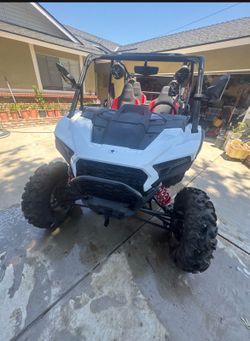 Polaris rzr 2024