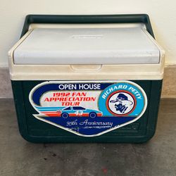 1992 Richard Petty "Fan Appreciation Tour" Coleman Lil' Oscar cooler