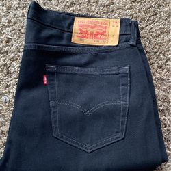 Black Levi Jeans 