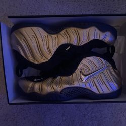 Gold Metallic Foamposits Pro 