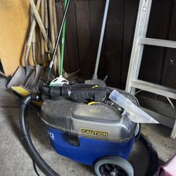 Aqua Pro Vac Shampooer 