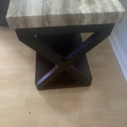  Living Room Table 