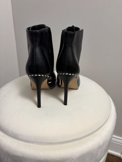 Women’s black boots