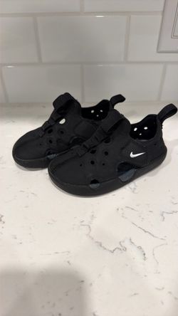 Nike Sunray Toddler Size 7C