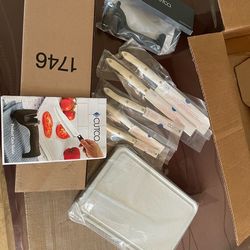 Band new space saver set of cutco knives