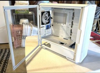 Skytech Eclipse white case