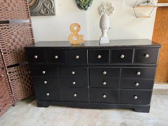 Ashly furniture dresser all the drawers work good