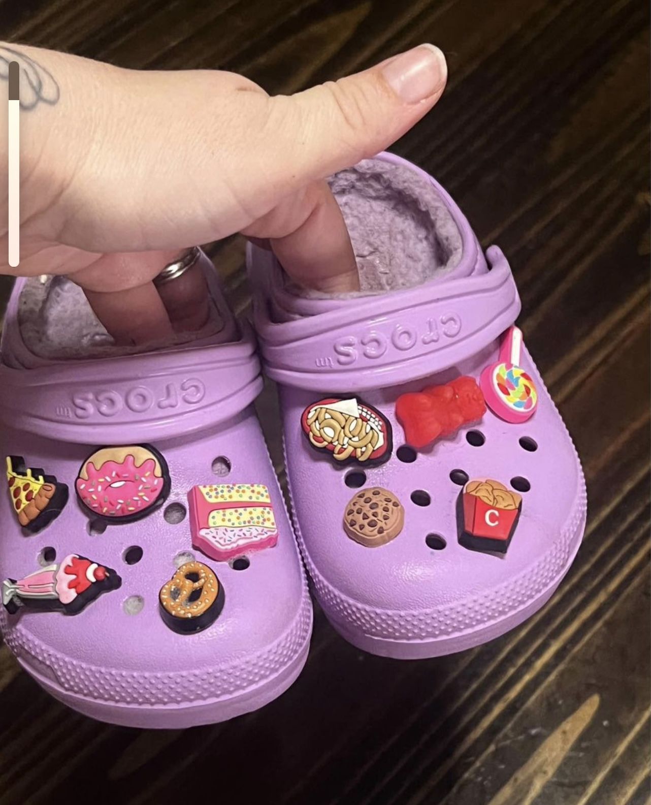 Toddler girl Winter Crocs Size 7 C