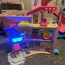 Barbie Doll House Small Version