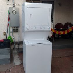 Stackable Washer Gas Dryer 