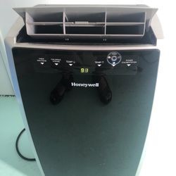 Honeywell 12,000 BTU Portable Air Conditioner 