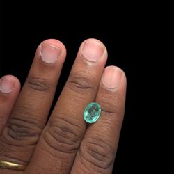 IGI Certified 2.54 Ct Natural Colombian Emerald