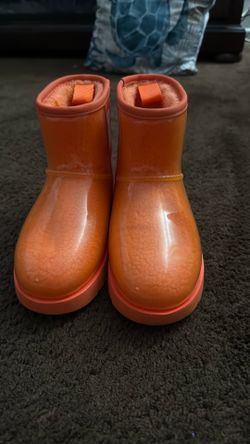 UGG Classic Clear Mini boots