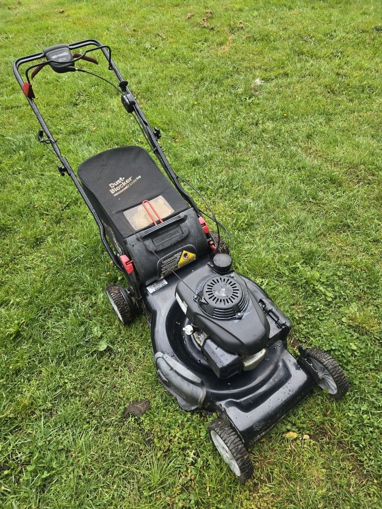Very Clean Honda Powered 22" Craftsman Platinum RWD Self Propelled Lawn Mower