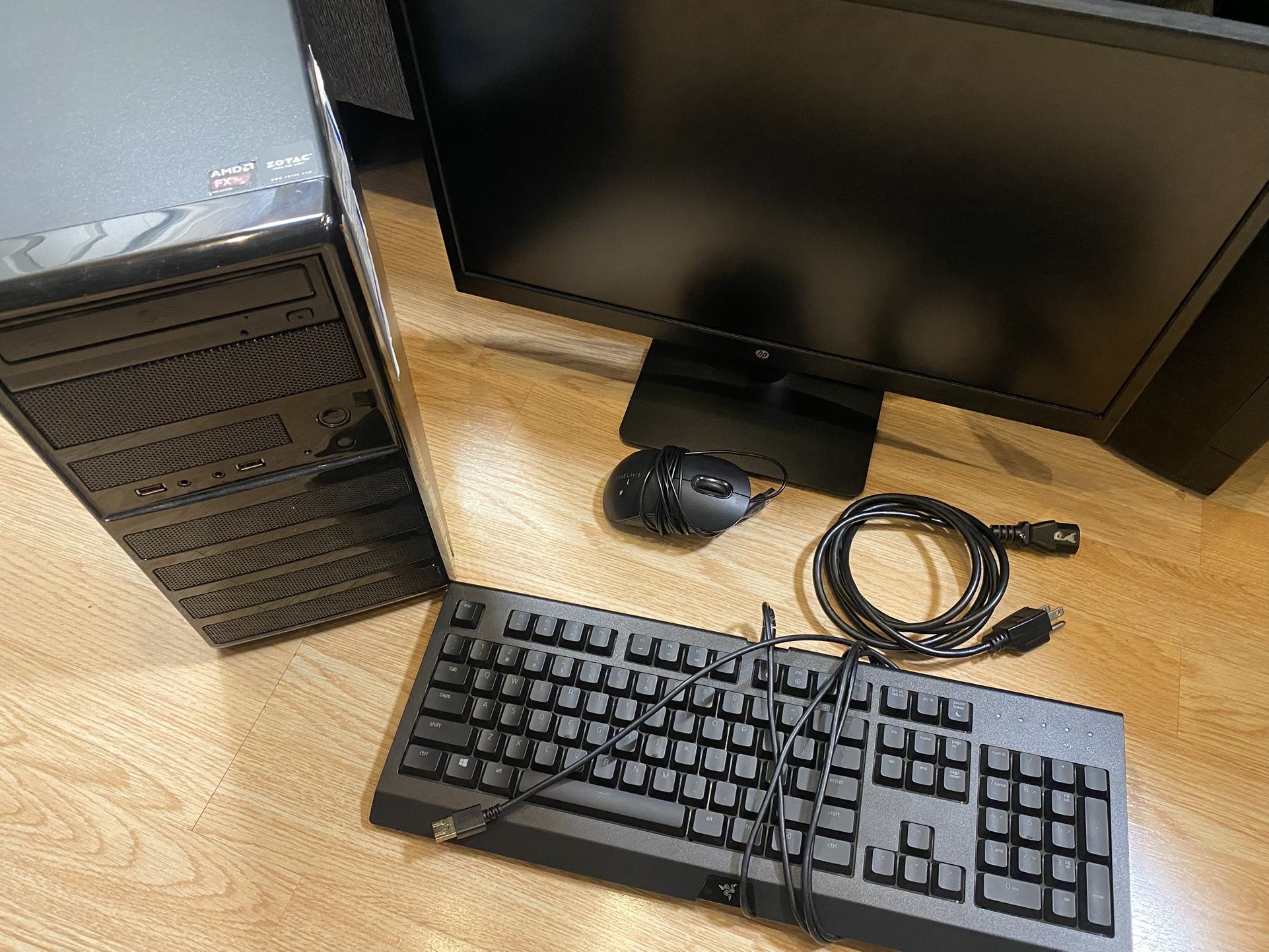 Custom Gaming Pc w/Monitor,Gaming Keyboard,Mouse and Cables