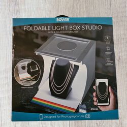 Portable Light Box Studio: Six Color Backgrounds Included – Perfect for Product Photography!