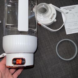 Portable Electric Juicer